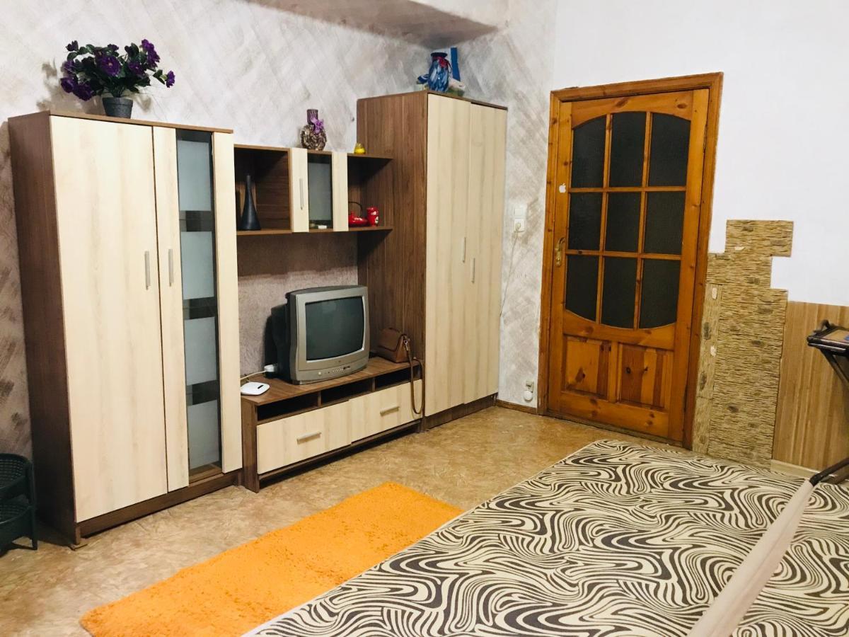 1 Room Apartment Oldenburg Bagian luar foto